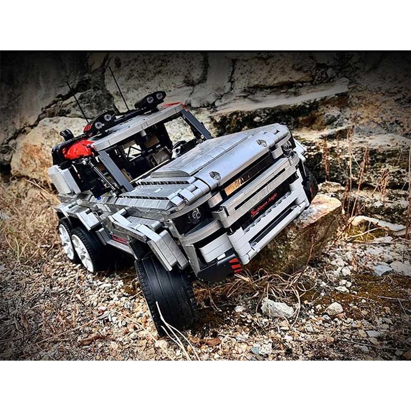 6x6 British Off Roader | 3082pcs - BRICKS LAB
