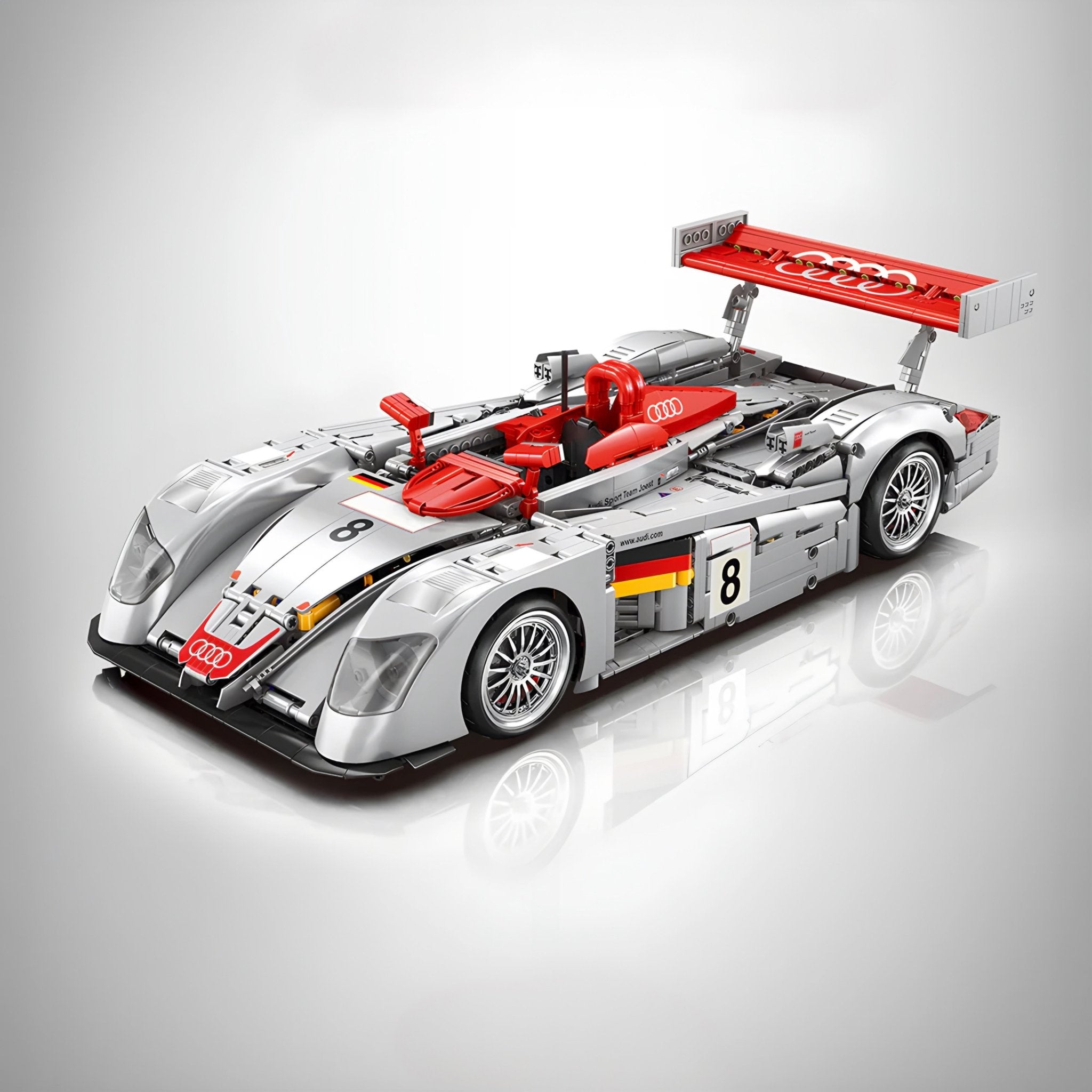 Audi R8 LMP 2000 | 2426pcs - BRICKS LAB