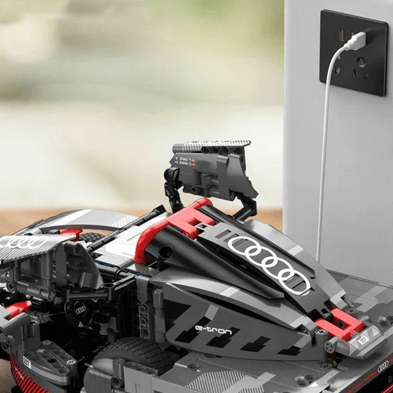 Audi RS Q e - tron | 1432pcs - BRICKS LAB