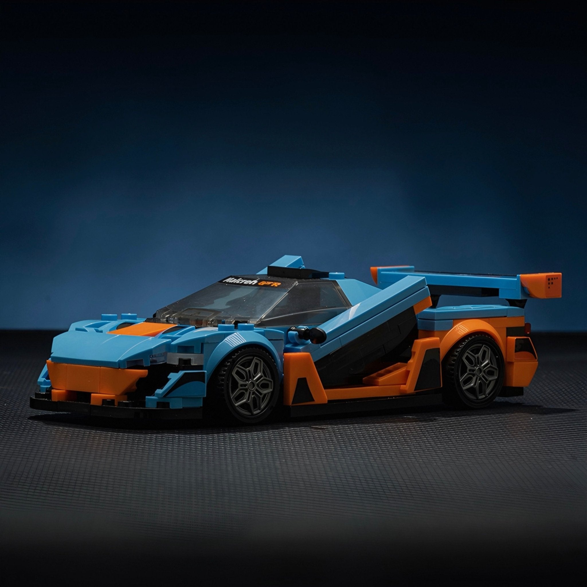 British P1 GTR | 350pcs - BRICKS LAB