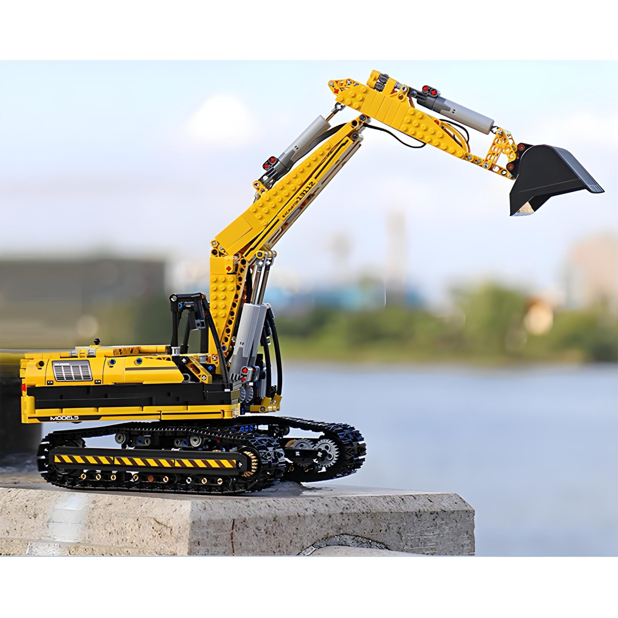 REMOTE CONTROLLED DIGGER | 1830PCS - BRICKS LAB