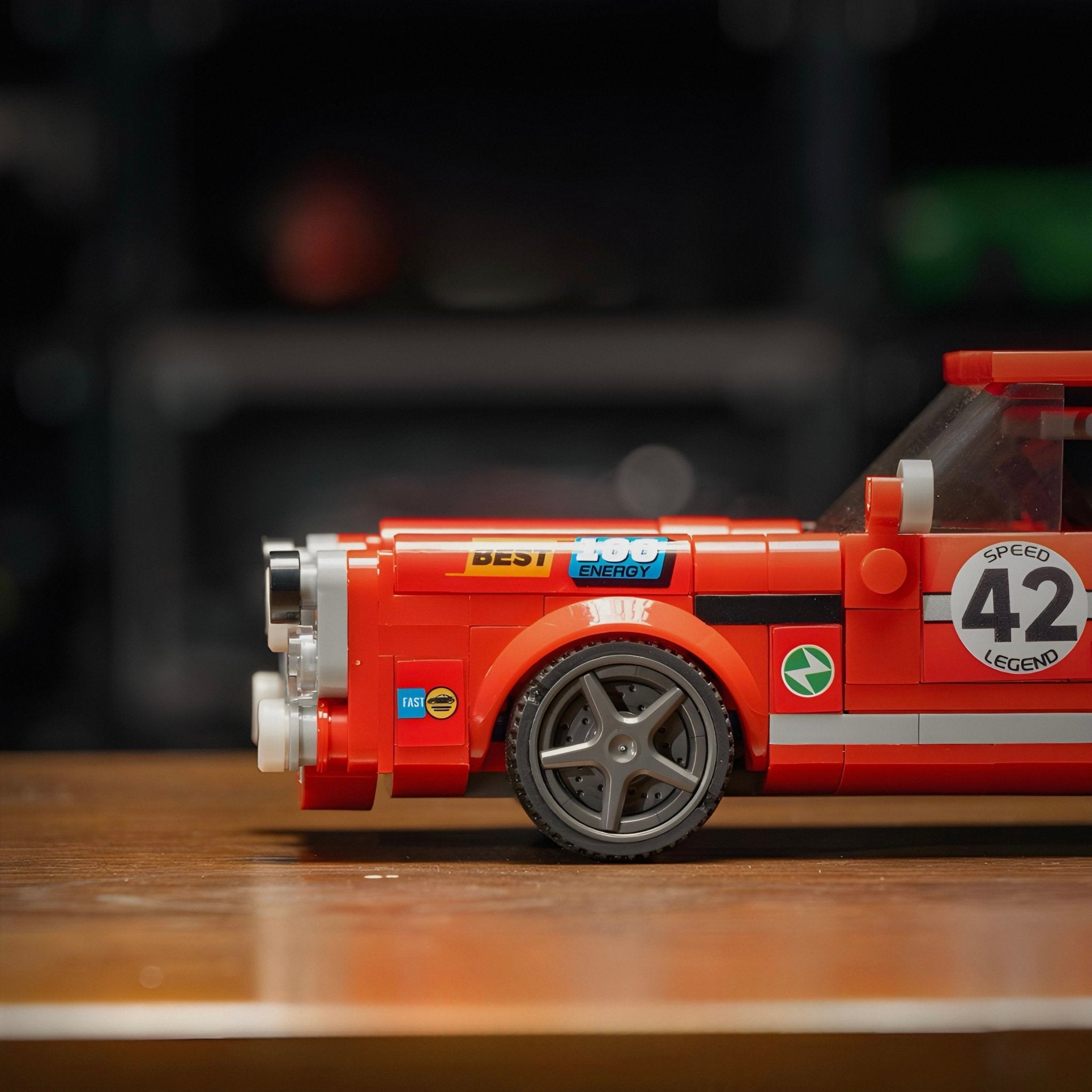 The Iconic 300 SEL "Red Pig" | 344pcs - BRICKS LAB