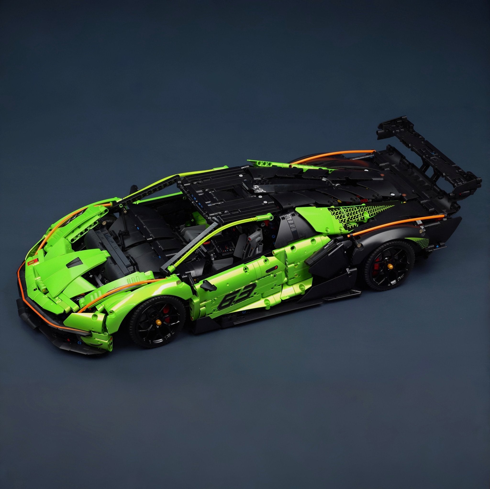 The Ultimate Essenza SCV12 | 4112pcs - BRICKS LAB